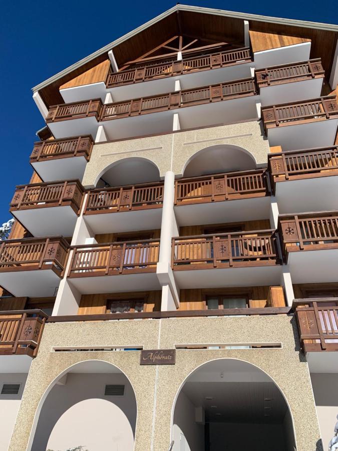 Appartement Vue Imprenable Avec Emplacement Ideal Лес дьо Алпс Екстериор снимка